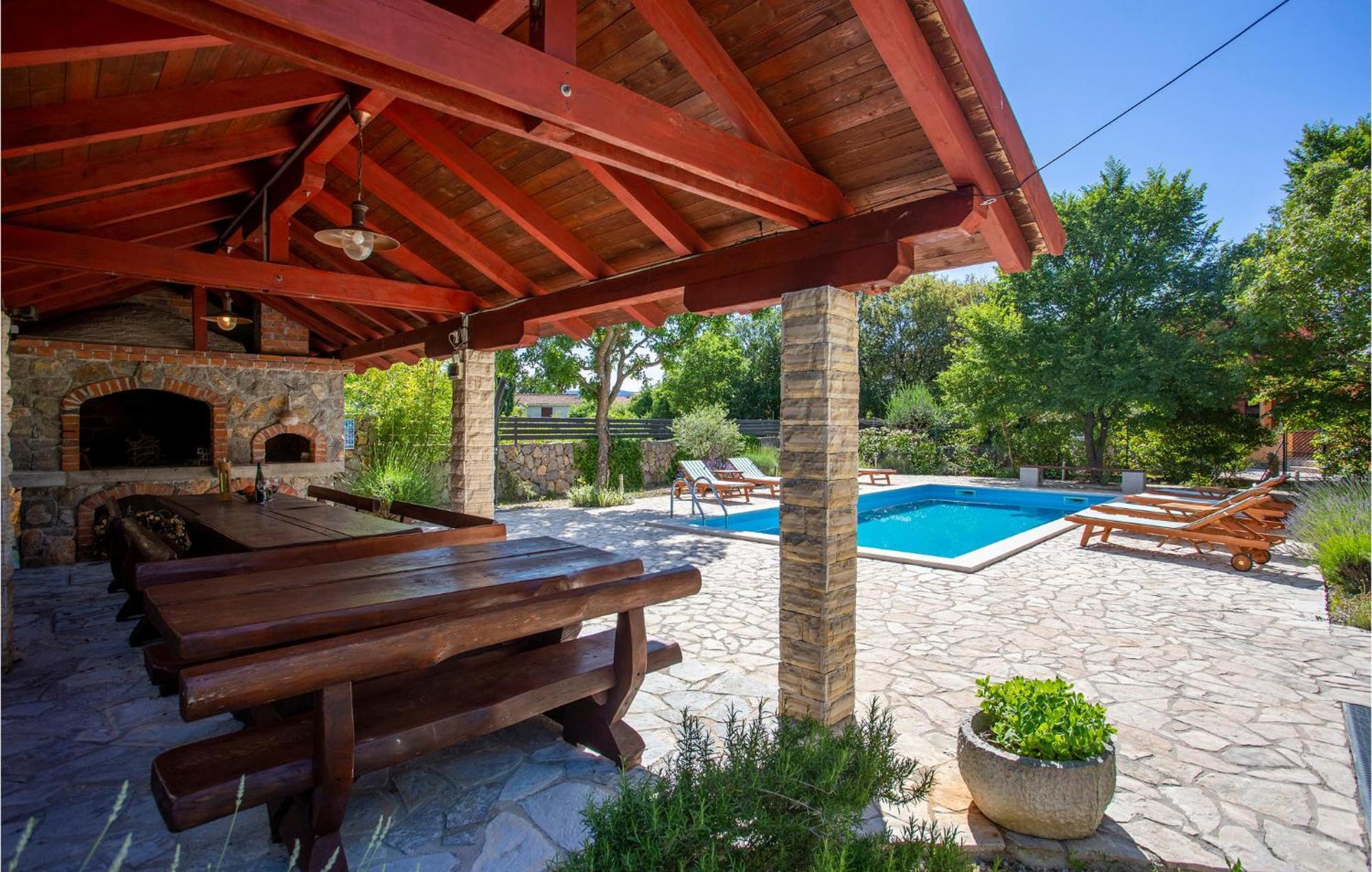 Beautiful Apartment In Pinezici With Wifi Bagian luar foto