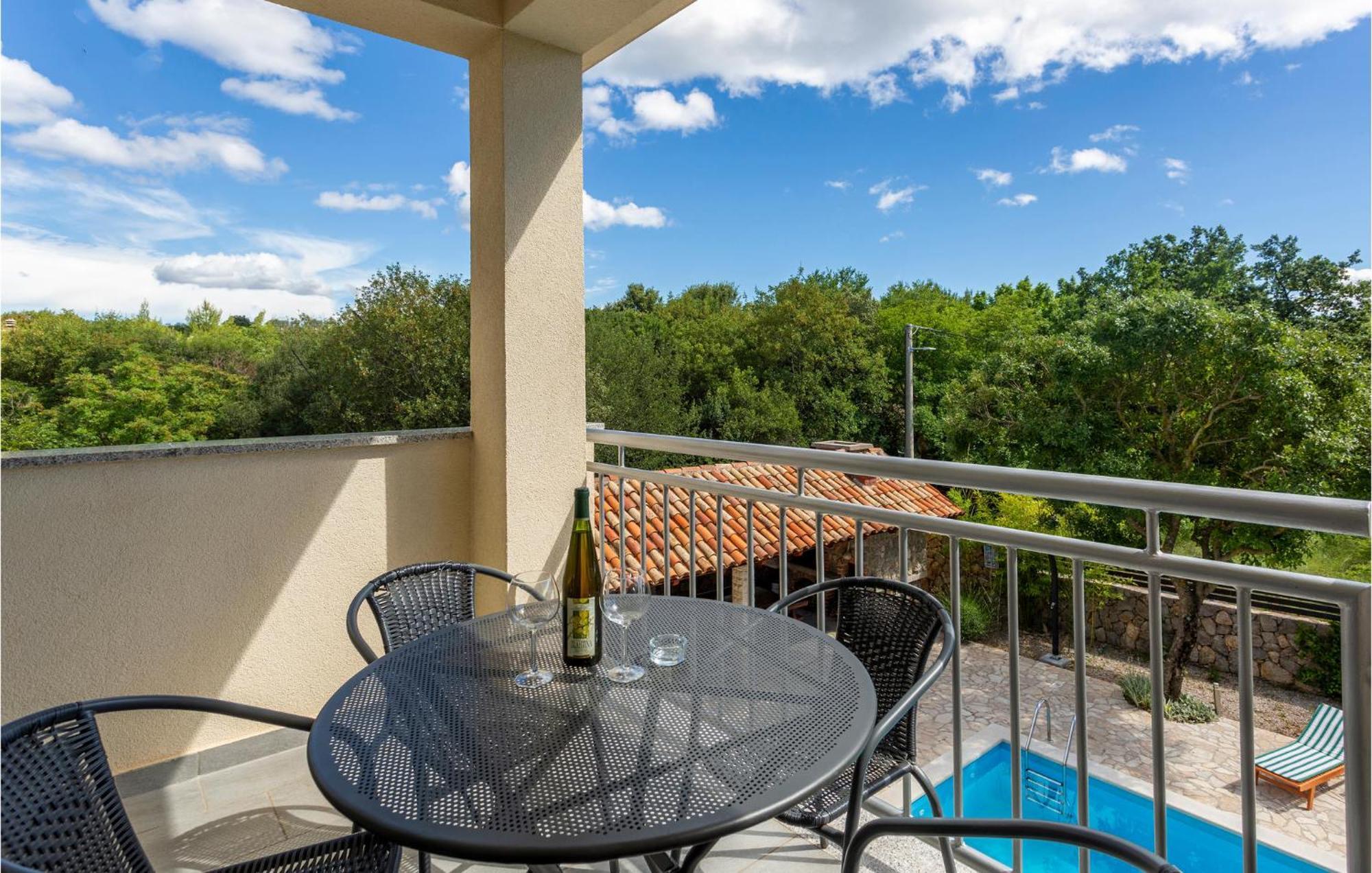 Beautiful Apartment In Pinezici With Wifi Bagian luar foto